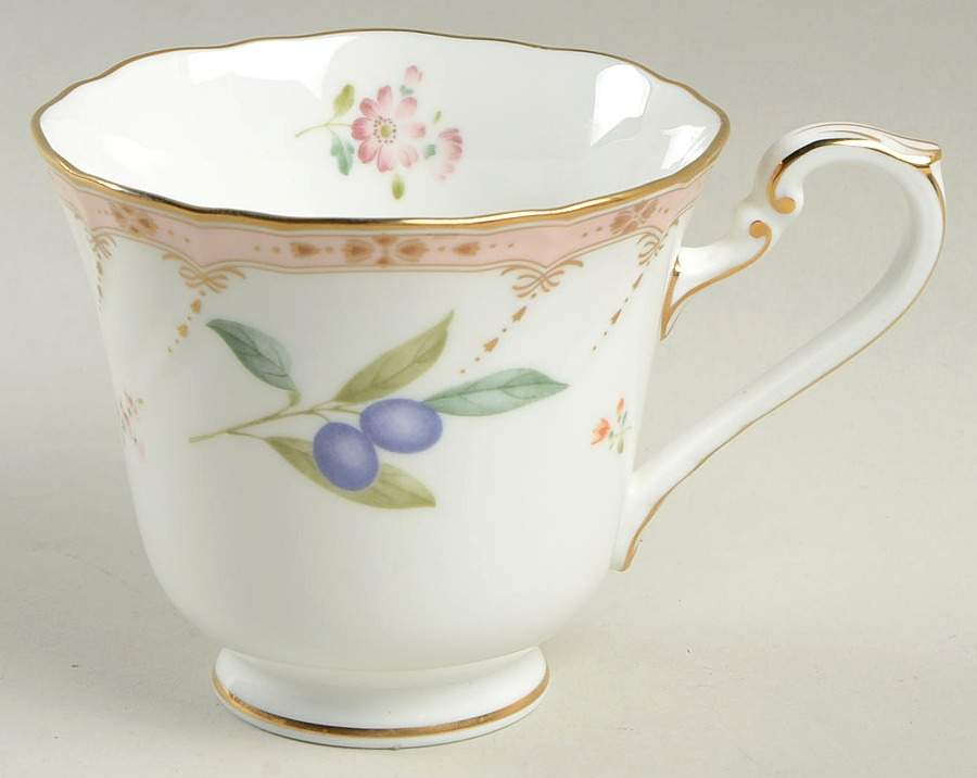 Maison Fleur Footed Cup by Noritake-1