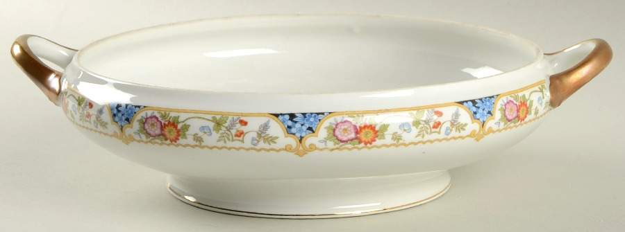 The Magenta Round Vegetable No Lid by Noritake-1