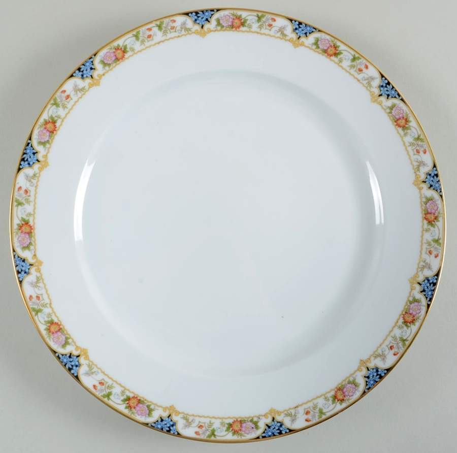 The Magenta 12" Chop Plate (Round Platter) by Noritake-1
