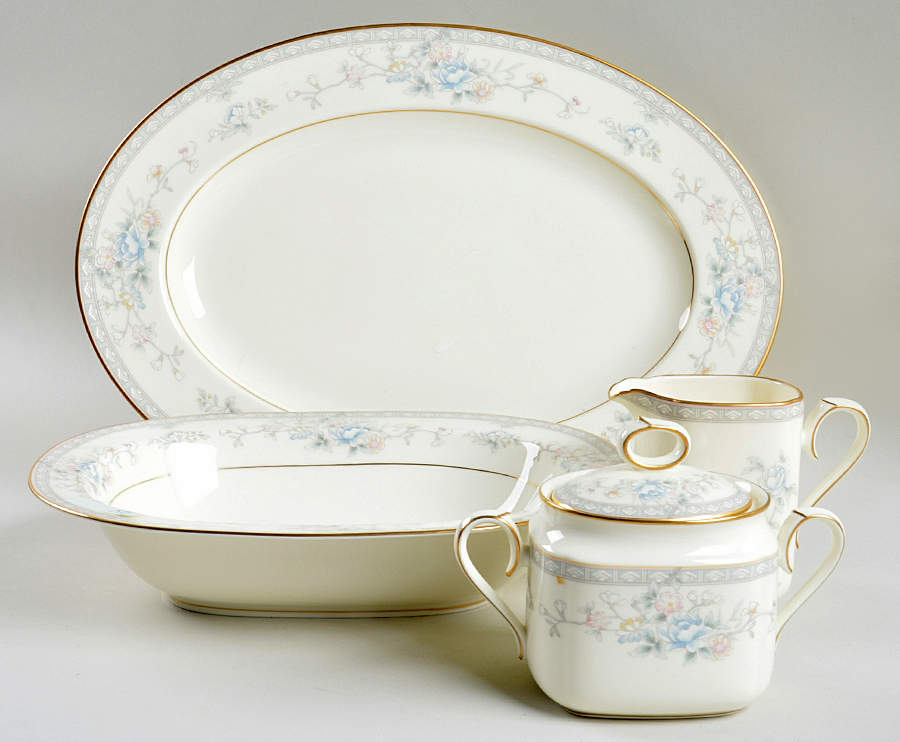 Mandarin Garden 5 Piece Hostess Set by Noritake-1