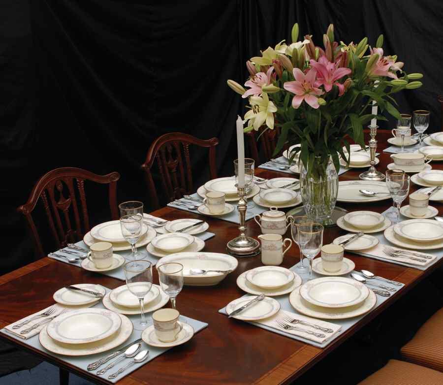 Magnificence 63 Piece Estate Set by Noritake-1