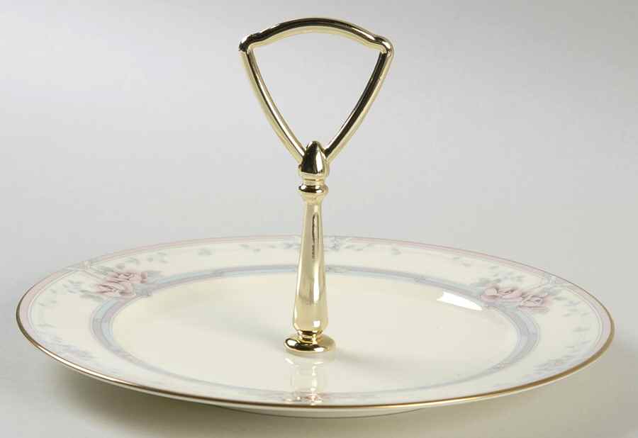Magnificence Round Serving Plate with Handle (SP) by Noritake-1