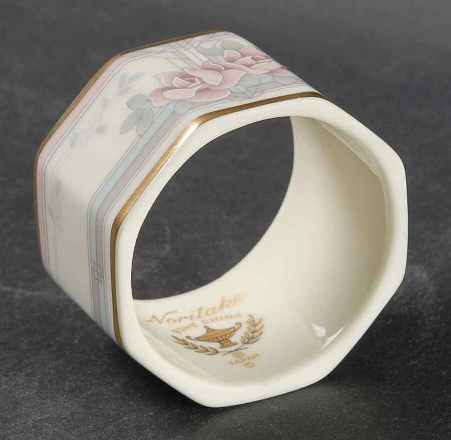 Magnificence Napkin Ring by Noritake-1