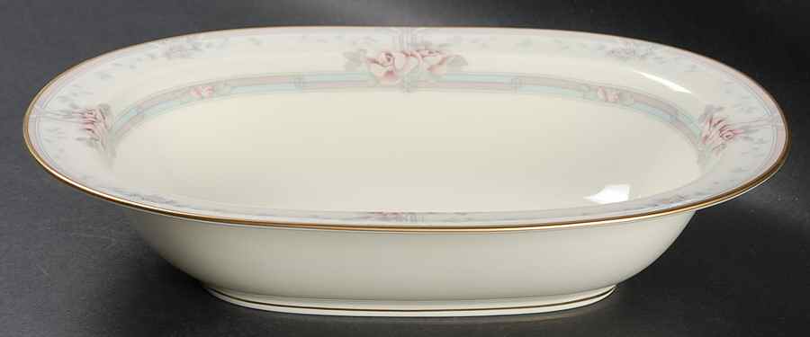 Magnificence 10" Oval Vegetable Bowl by Noritake-1