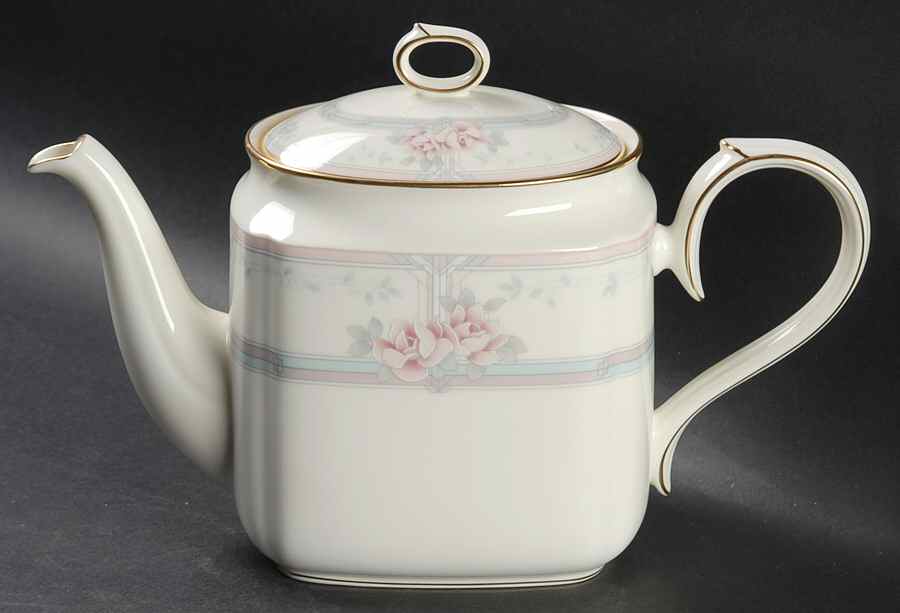 Magnificence Teapot & Lid by Noritake-1