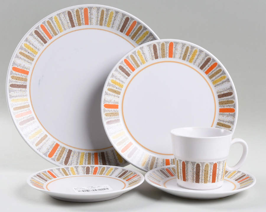 Mardi Gras 5 Piece Place Setting by Noritake-1