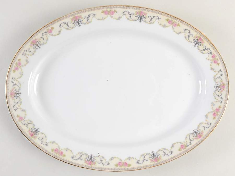 Majestic 14" Oval Serving Platter by Noritake-1