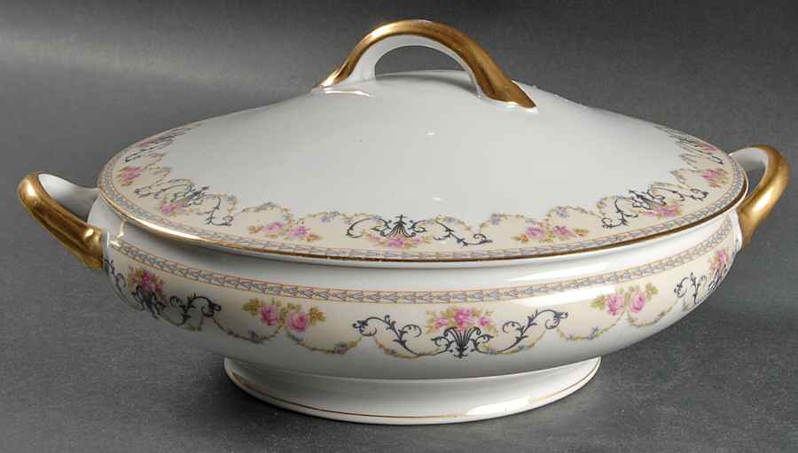 Majestic Round Covered Vegetable by Noritake-1