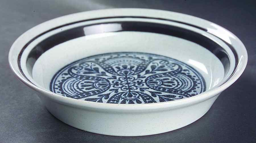 Malaga 8" Round Vegetable Bowl by Noritake-1