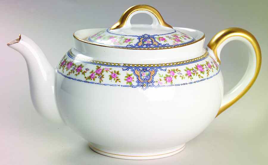 The Malay Mini Teapot & Lid by Noritake-1
