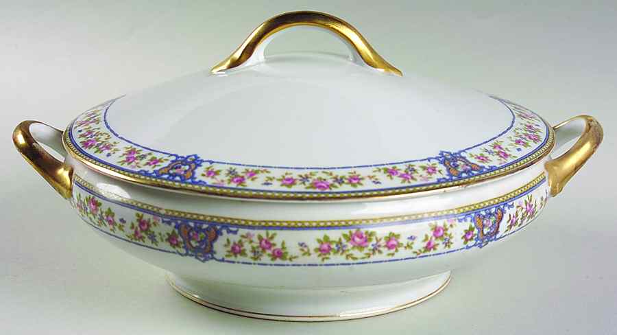 The Malay Round Covered Vegetable by Noritake-1