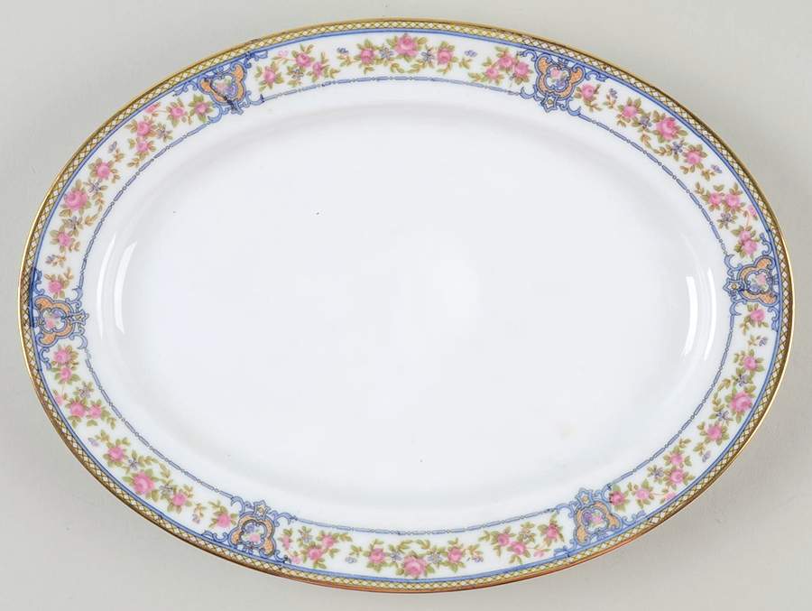 The Malay 10" Oval Serving Platter by Noritake-1