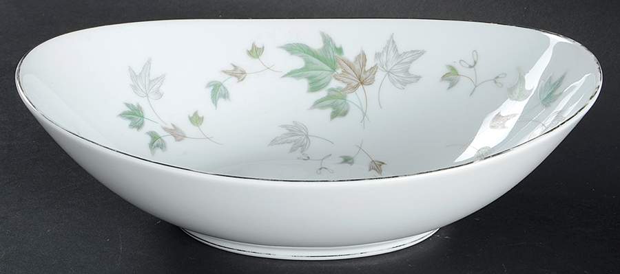 Maple Leaf 10" Oval Vegetable Bowl by Noritake-1