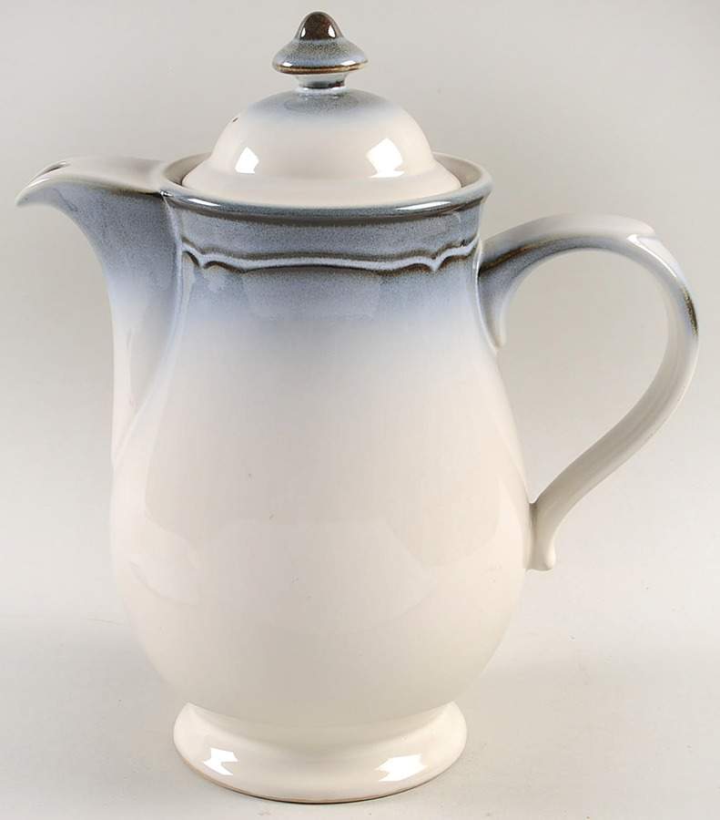 Captivate Tea/Coffee Pot & Lid by Noritake-1