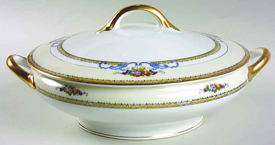 Malvern Round Covered Vegetable by Noritake-1