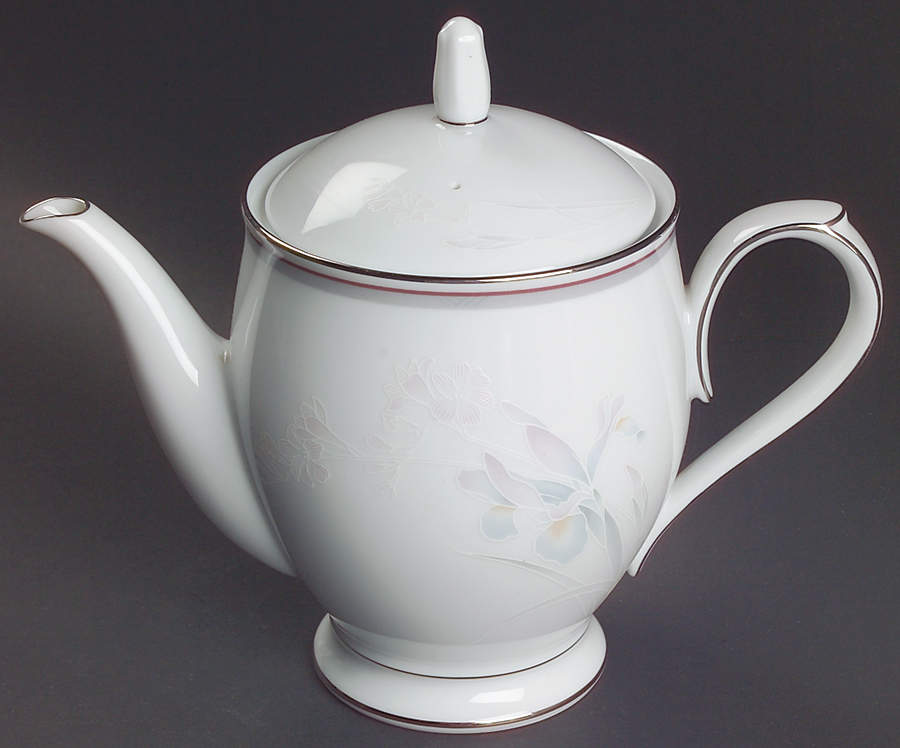 Malverne Teapot & Lid by Noritake-1