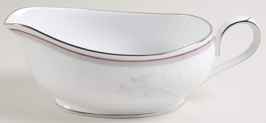 Malverne Gravy Boat by Noritake-1