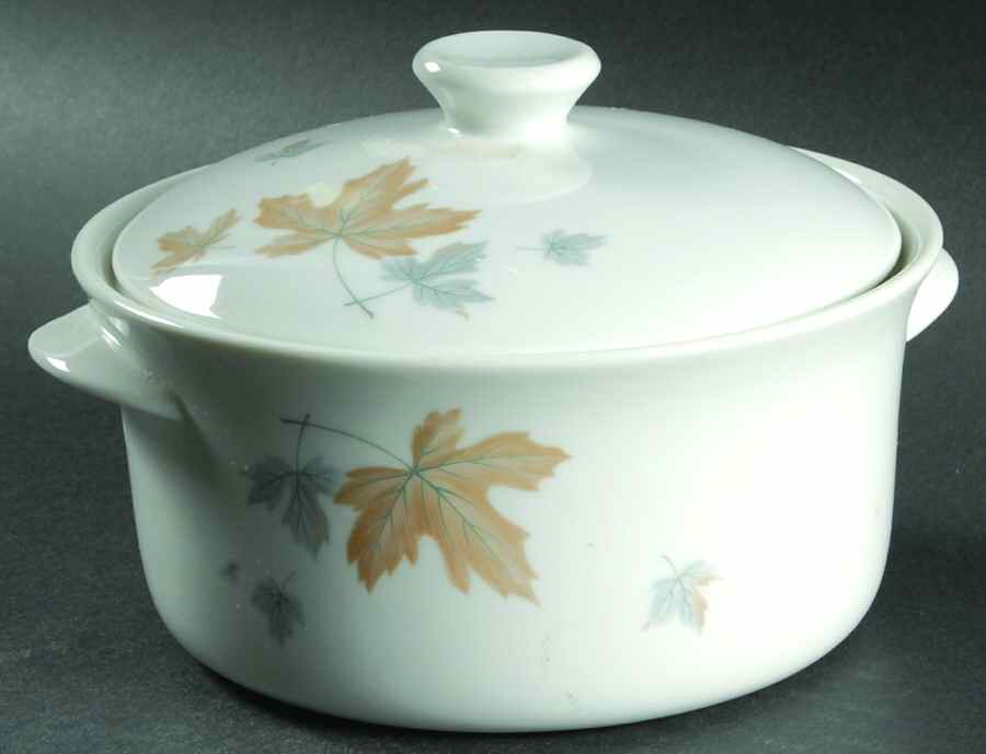 Maplewood 1 Qt Round Covered Casserole by Noritake-1