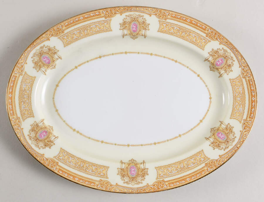 Marcia 11" Oval Serving Platter by Noritake-1