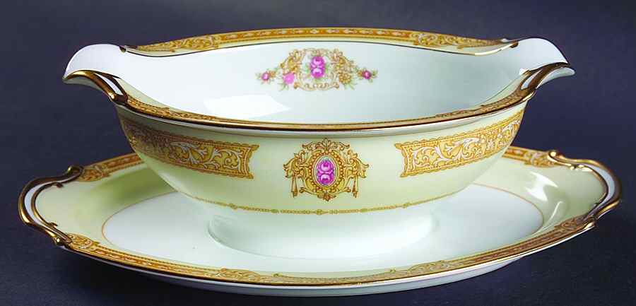 Marcia Gravy Boat with Attached Underplate by Noritake-1