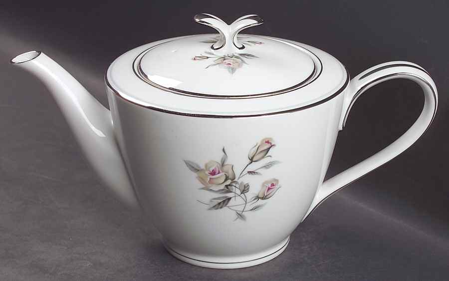 Margot Teapot & Lid by Noritake-1