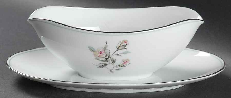 Margot Gravy Boat with Attached Underplate by Noritake-1