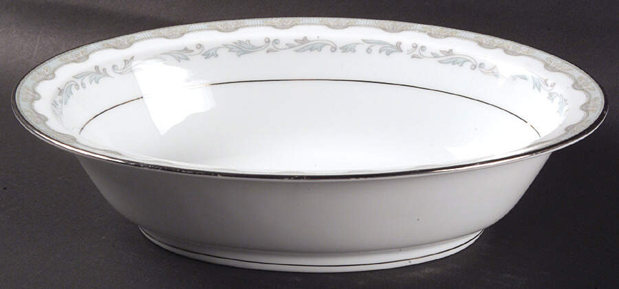 Margaret 10" Oval Vegetable Bowl by Noritake-1