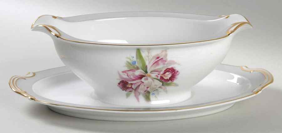 Margarita Gravy Boat with Attached Underplate by Noritake-1