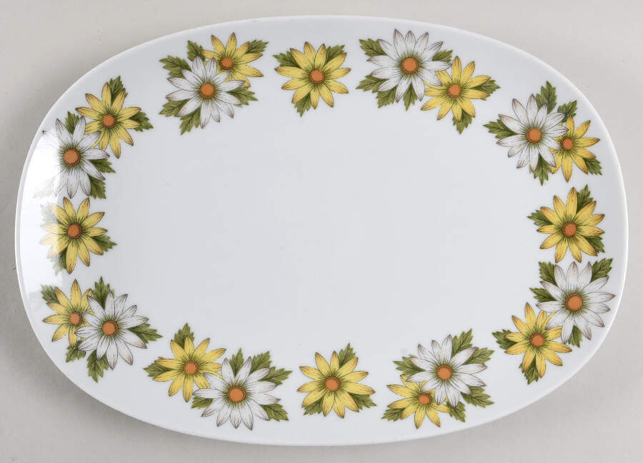 Marguerite 14" Oval Serving Platter by Noritake-1