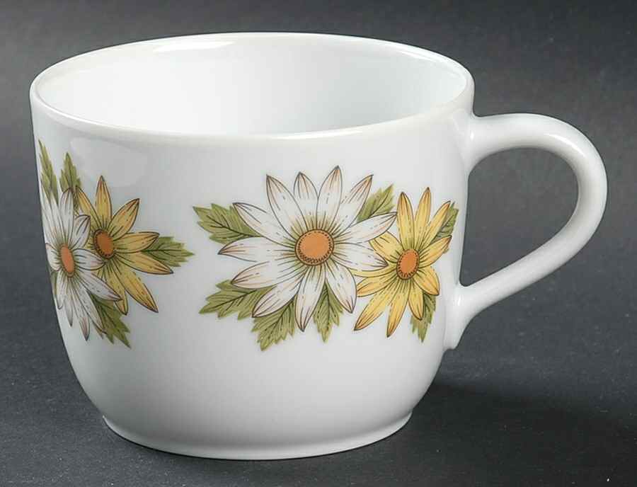 Marguerite Mug by Noritake-1