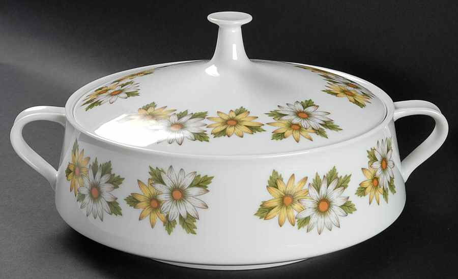Marguerite 2 Qt Round Covered Casserole by Noritake-1