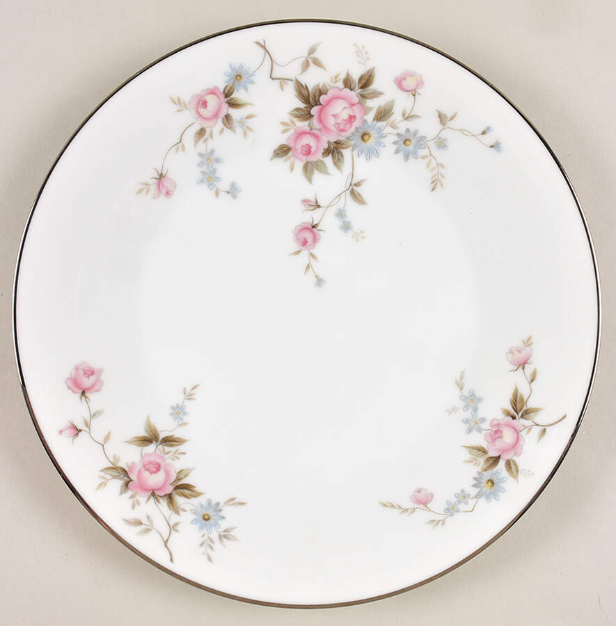 Marianne Dinner Plate by Noritake-1