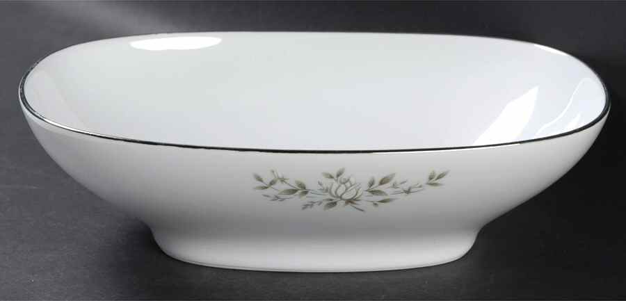 Marietta 10" Oval Vegetable Bowl by Noritake-1
