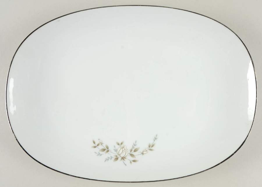 Marietta 13" Oval Serving Platter by Noritake-1