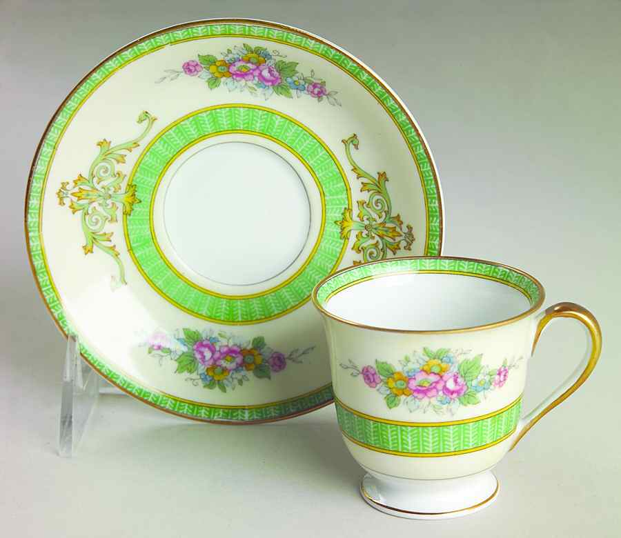 Marilyn Footed Demitasse Cup & Saucer Set by Noritake-1