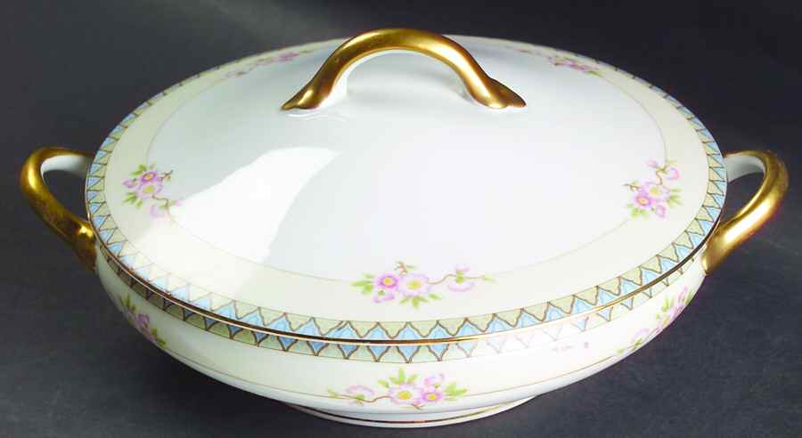 The Marne Round Covered Vegetable by Noritake-1