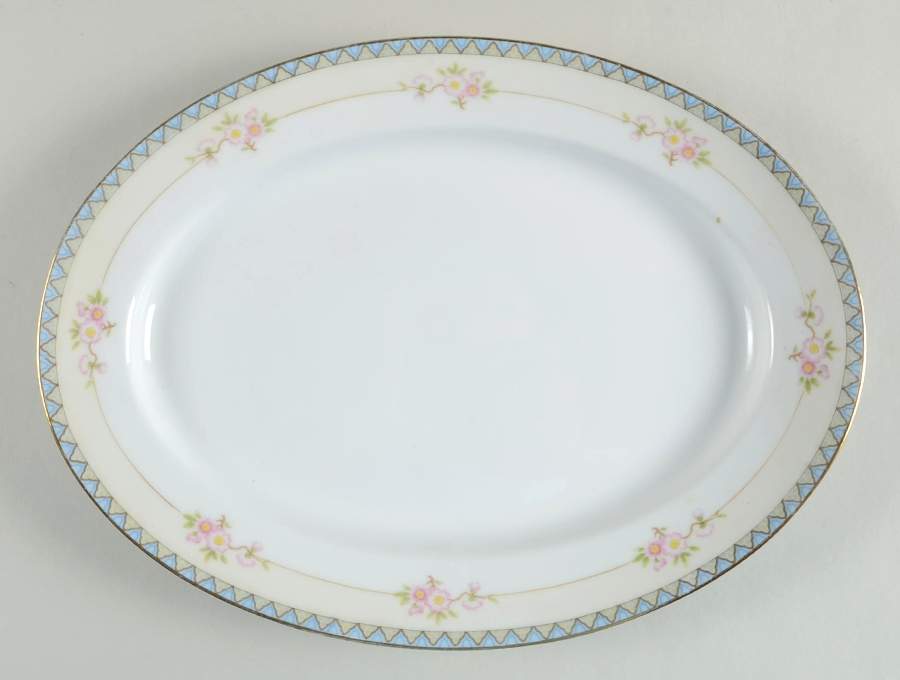 The Marne 13" Oval Serving Platter by Noritake-1