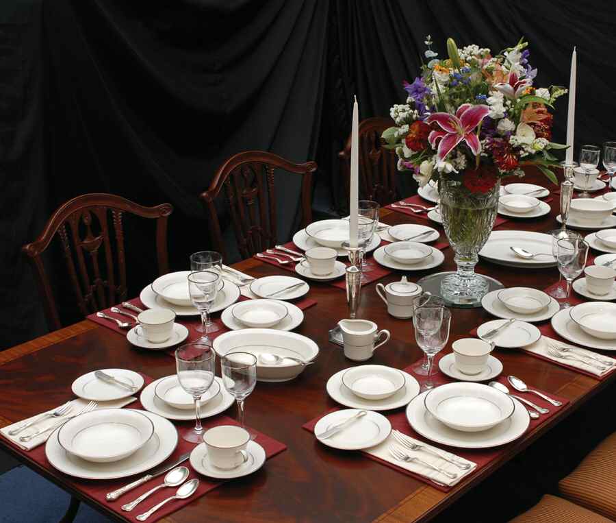 Marseille 62 Piece Estate Set by Noritake-1