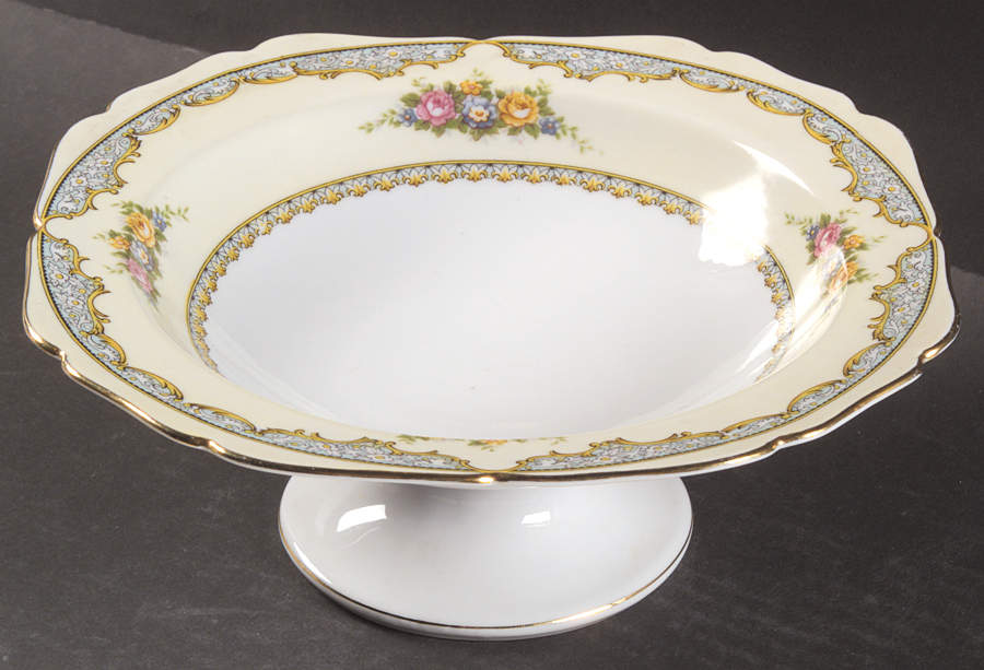 Martelle Round Compote (Height X Width) by Noritake-1