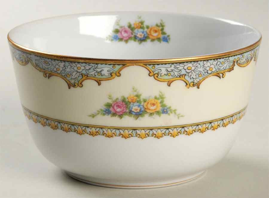 Martelle Cranberry Bowl by Noritake-1