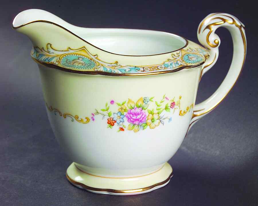 Marvelle Creamer by Noritake-1