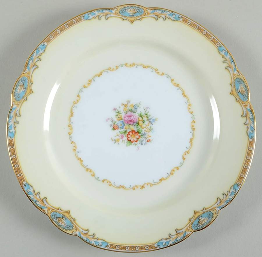 Marvelle Luncheon Plate by Noritake-1