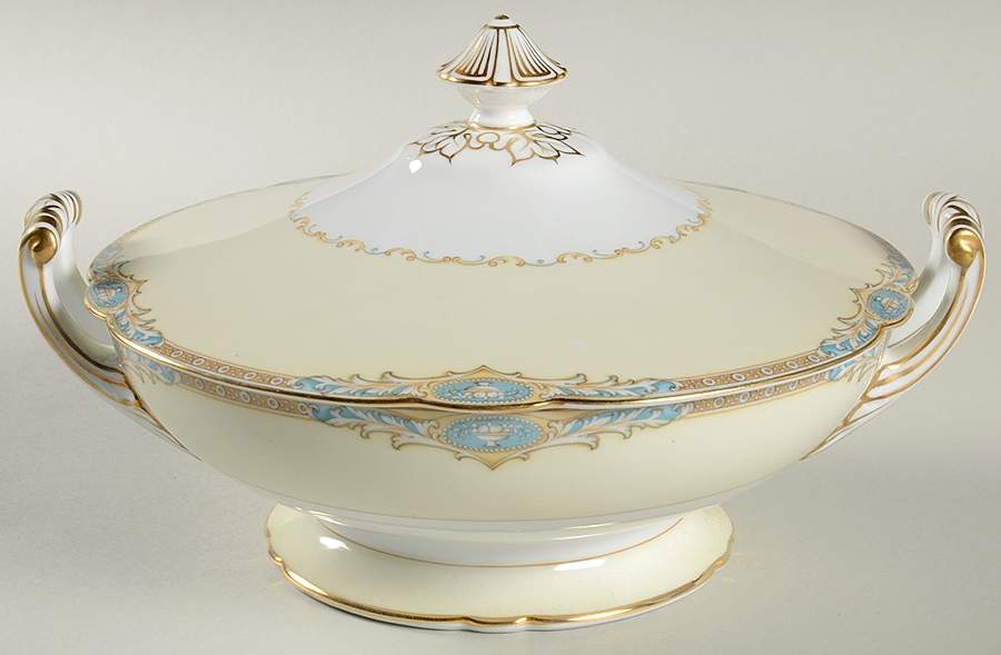Marvelle Round Covered Vegetable by Noritake-1