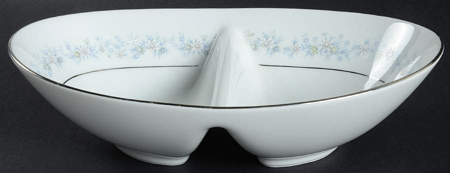 Marywood 10" Oval Divided Vegetable Bowl by Noritake-1