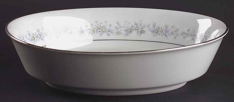 Marywood 9" Oval Vegetable Bowl by Noritake-1