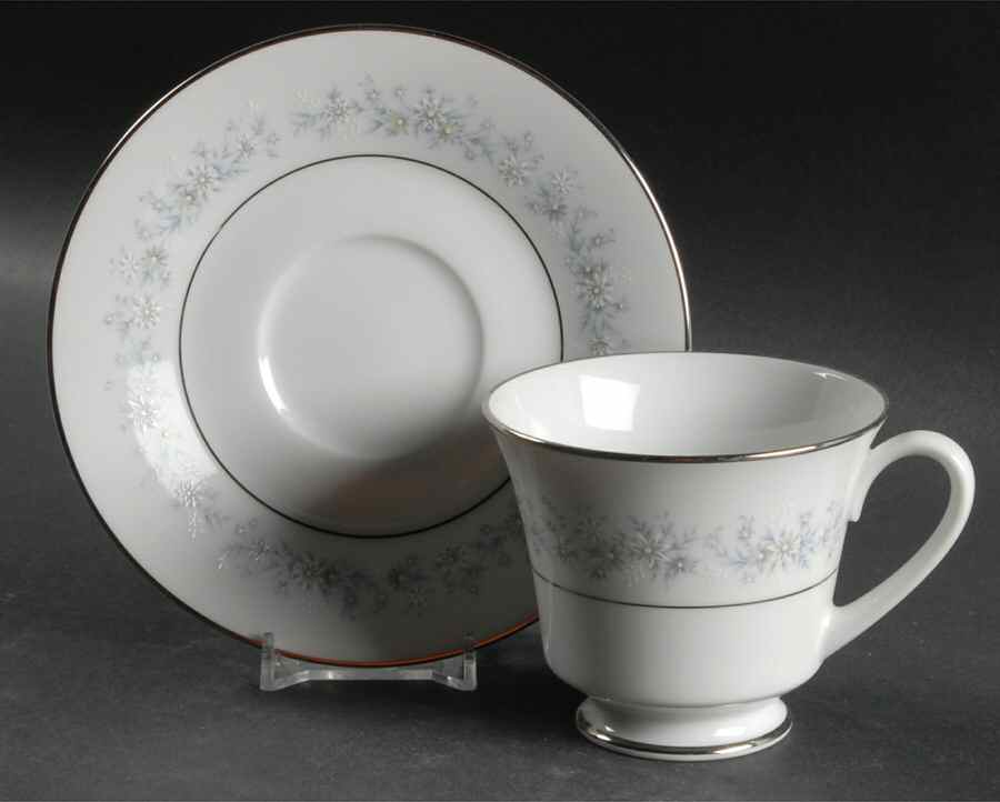 Marywood Footed Cup & Saucer Set by Noritake-1