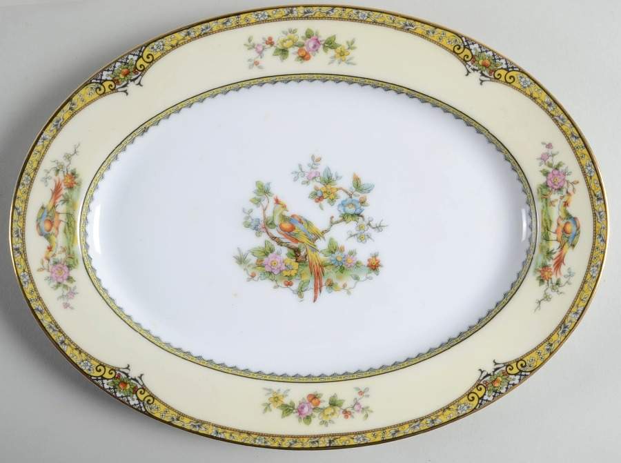 Matrix 11" Oval Serving Platter by Noritake-1