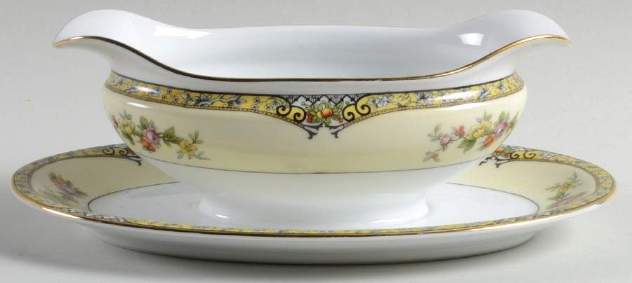 Matrix Gravy Boat with Attached Underplate by Noritake-1