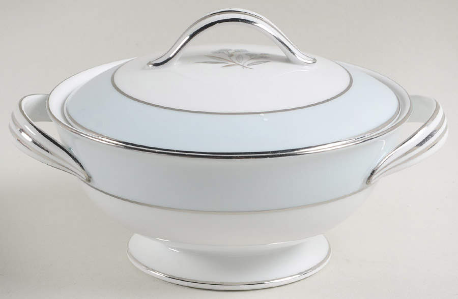 Mavis Sugar Bowl & Lid by Noritake-1