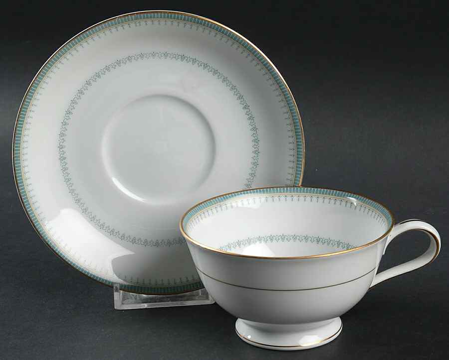 Maya Footed Cup & Saucer Set by Noritake-1